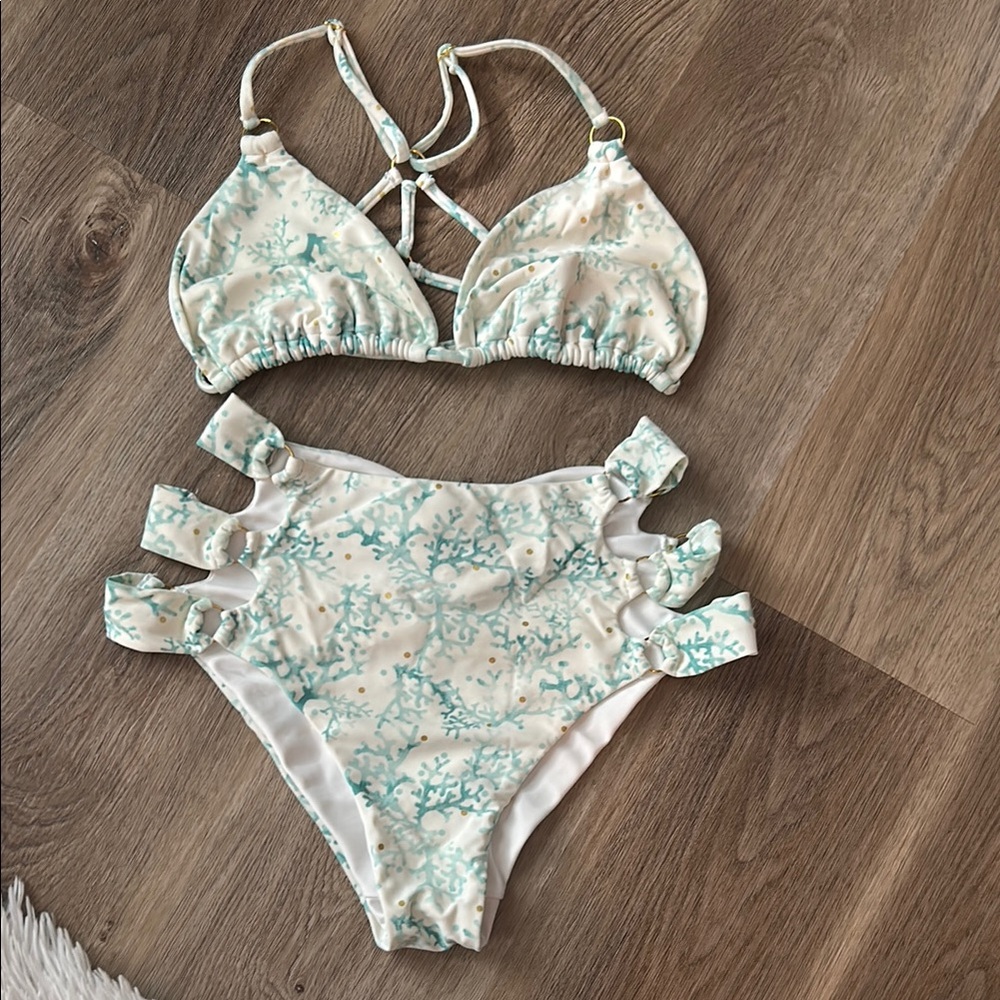 VENUS White and Teal Bikini Set